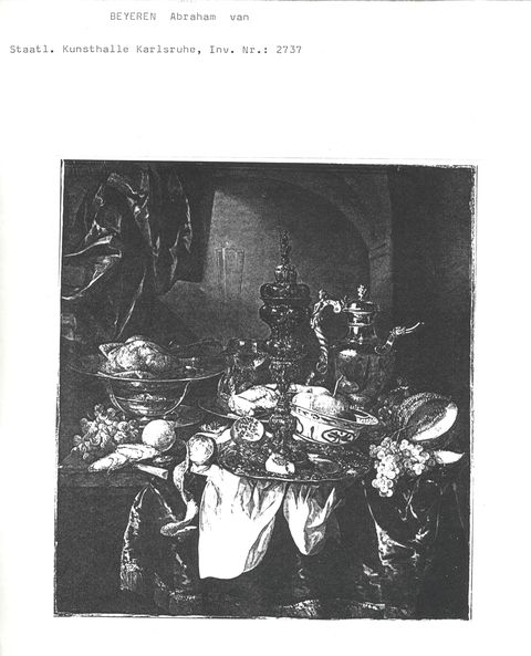 Anonimo — Beyeren Abraham Hendricksz van - sec. XVII - Natura morta con brocca e coppa sbalzate, pollo, frutta e bicchieri — insieme